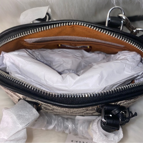 Coach Revel Bag 24 In Signature Textile Jacquard New - Picture 8 of 16